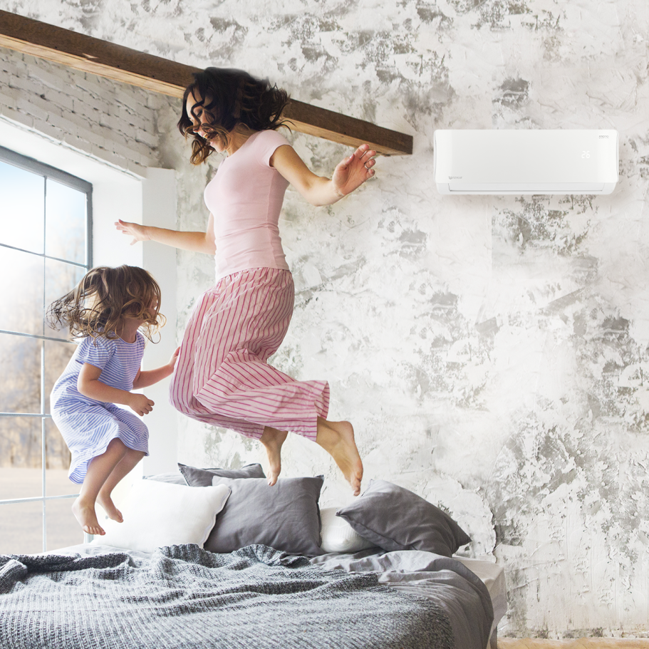 Klimaanlage der Firma Rotenso nach Montage Das Bild zeigt eine Klimaanlage an der Wand montiert vom Hersteller Rotenso nach einer Montage